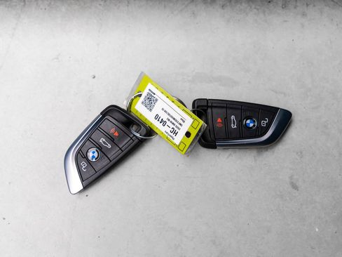 Used 2026 BMW M2 w/ Lighting Package RWD image 70