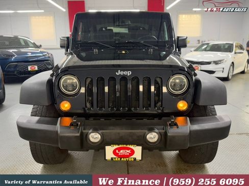 Used 2015 Jeep Wrangler Sport w/ Quick Order Package 24S AWD/4WD image 3