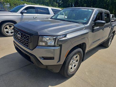 Used 2022 Nissan Frontier S w/ Technology Package RWD image 1
