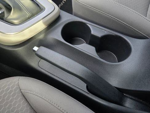 Used 2020 Hyundai Elantra SEL w/ Cargo Package (C1) image 31