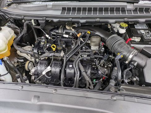 Used 2022 Ford Edge Titanium image 30