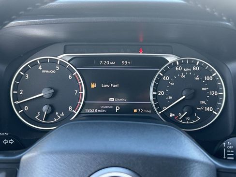 Used 2025 Nissan Rogue SV FWD image 27