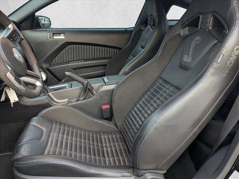 Used 2014 Ford Mustang Shelby GT500 w/ Equipment Group 821A image 13