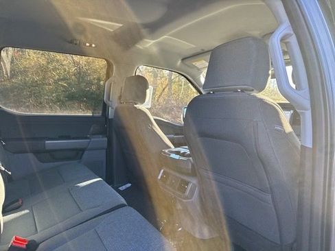 New 2025 Ford F150 Lightning XLT image 23