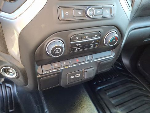Used 2023 Chevrolet Silverado 1500 W/T w/ WT Value Package AWD/4WD image 31