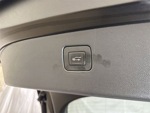 Certified 2024 Buick Envista Sport Touring w/ Convenience I Package image 24