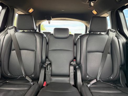 Used 2025 Honda Odyssey Sport-L image 44