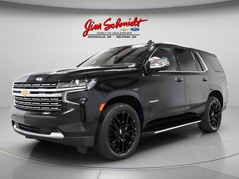 Used 2023 Chevrolet Tahoe Premier w/ Advanced Technology Package AWD/4WD image 3