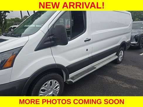Used 2024 Ford Transit 250 Low Roof w/ Exterior Upgrade Package RWD image 4