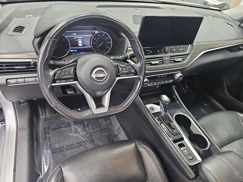 Used 2023 Nissan Altima 2.5 SL FWD image 45