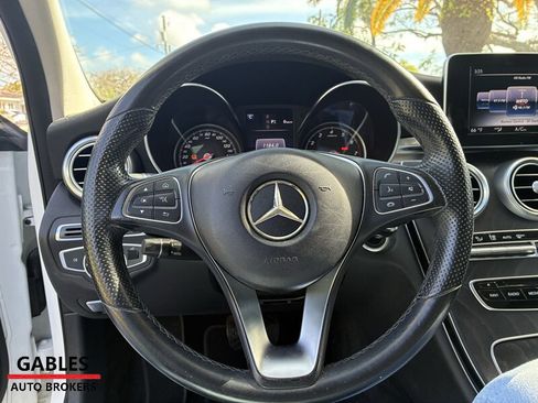 Used 2017 Mercedes-Benz C 300 Sedan image 15