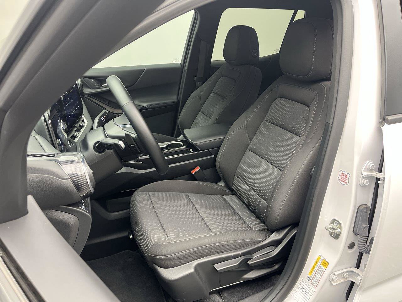 Certified 2026 Chevrolet Equinox LT AWD/4WD image 10