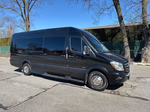 Used 2016 Mercedes-Benz Sprinter 3500 w/ Active Safety Plus Package image 12