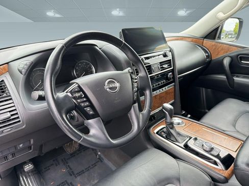 Used 2021 Nissan Armada SL w/ Captain's Chairs Package AWD/4WD image 4