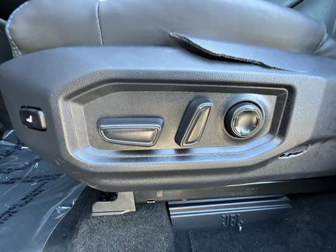 Used 2023 Toyota Sequoia Platinum AWD/4WD image 22