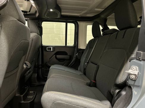 Used 2025 Jeep Wrangler Unlimited Sport S 4xe AWD/4WD image 14