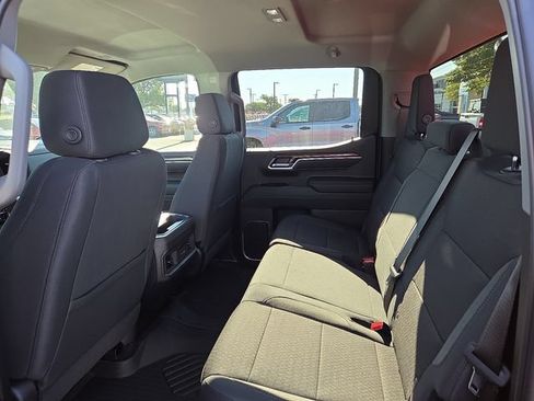 New 2026 Chevrolet Silverado 1500 LT w/ Z71 Off-Road Package AWD/4WD image 8
