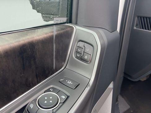 New 2026 Ford F350 Lariat w/ Lariat Premium Package image 23