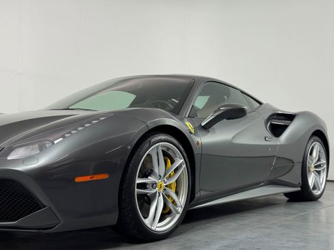 Used 2017 Ferrari 488 GTB image 45