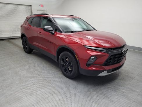 Used 2024 Chevrolet Blazer LT w/ Convenience Package FWD image 11