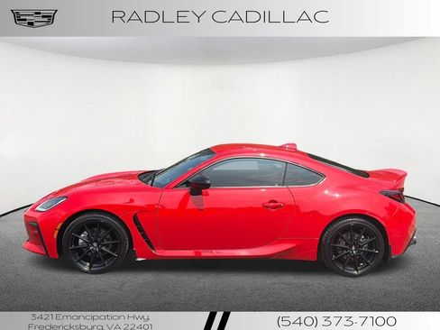 Used 2024 Toyota GR86 Premium RWD image 14