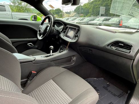 Used 2023 Dodge Challenger R/T w/ Blacktop Package image 19