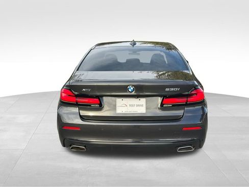 Used 2022 BMW 530i xDrive 530i xDrive w/ Luxury Seating Package image 4