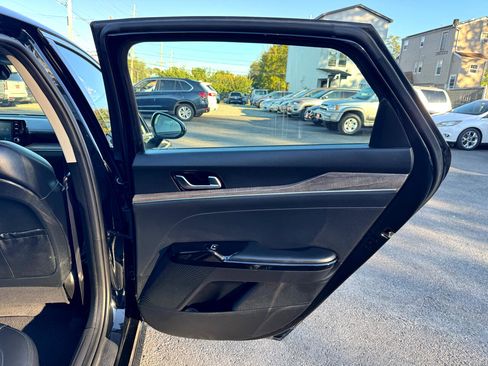 Used 2021 Kia K5 EX image 18