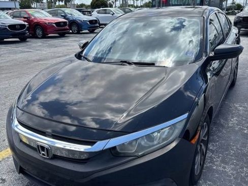 Used 2016 Honda Civic EX image 3