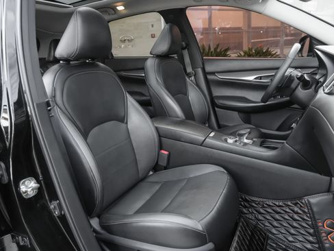 Used 2022 INFINITI QX50 Luxe FWD image 39