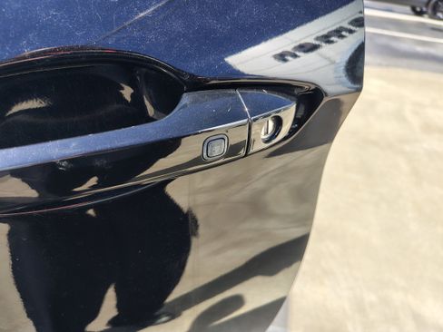 Used 2022 Mitsubishi Outlander SEL image 16