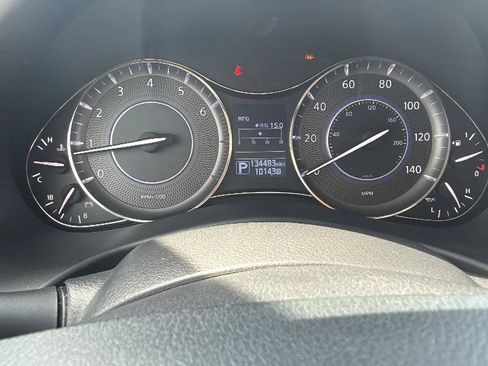 Used 2017 INFINITI QX80 2WD w/ Driver Assistance Package image 14