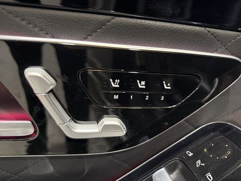 Used 2021 Mercedes-Benz S 580 S 580 image 29