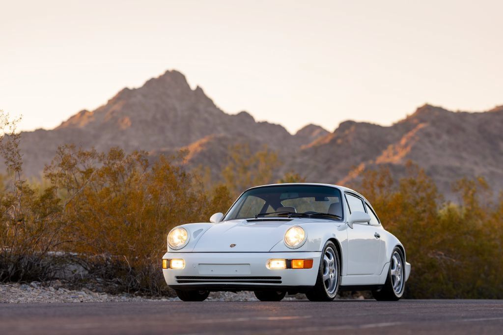 Used 1992 Porsche 911 Carrera RWD image 7