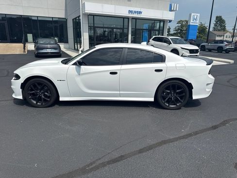 Used 2022 Dodge Charger R/T w/ Blacktop Package RWD image 5
