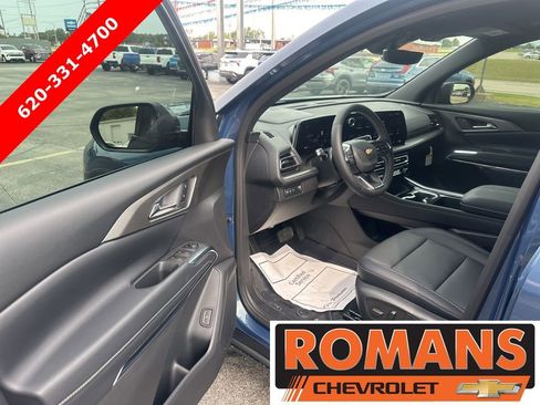 New 2026 Chevrolet Traverse LT w/ Driver Confidence Package image 9