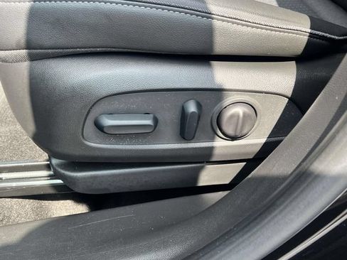 Used 2023 Buick Encore GX Select FWD image 18