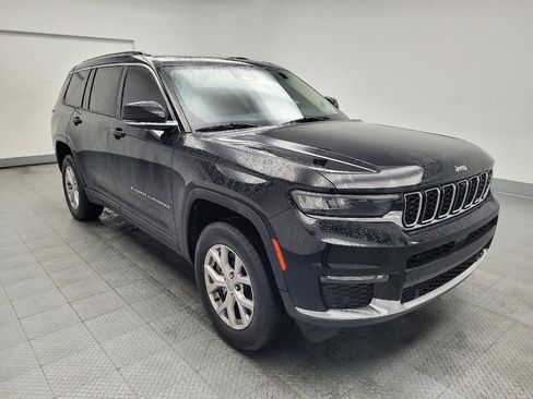 Used 2022 Jeep Grand Cherokee L Limited w/ Luxury Tech Group II image 13