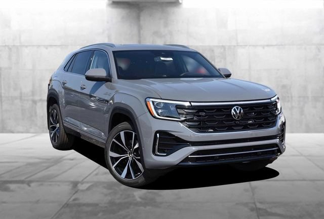 New 2026 Volkswagen GTI S FWD image 2