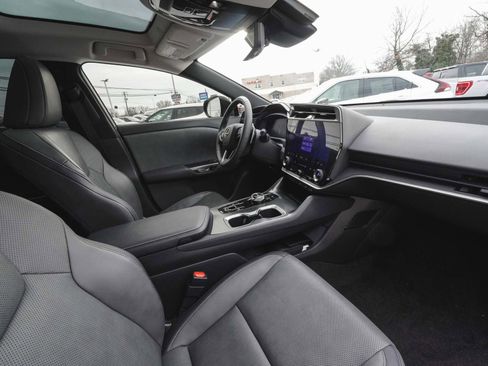 Used 2023 Lexus RZ 450e Premium w/ Technology Package image 40