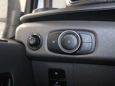 Used 2023 Ford Transit 350 XLT image 42