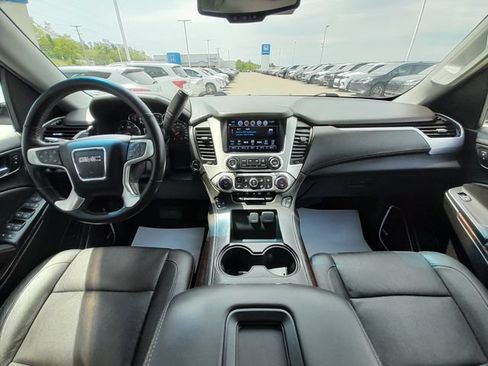 Used 2018 GMC Yukon SLT w/ Open Road Package AWD/4WD image 41