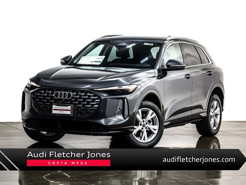 New 2025 Audi Q5 Premium image 1