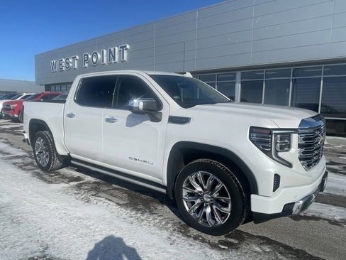 Used 2023 GMC Sierra 1500 Denali w/ Denali Reserve Package image 2