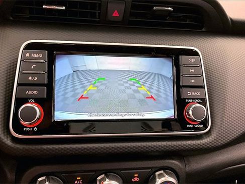 New 2025 Nissan Kicks Play S image 24