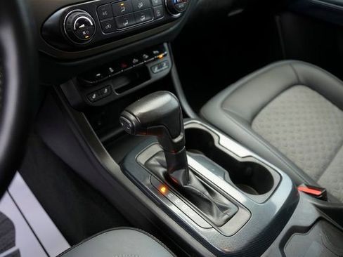 Used 2021 Chevrolet Colorado Z71 image 27