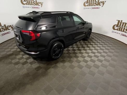 Certified 2023 GMC Terrain AT4 w/ Infotainment Package II AWD/4WD image 8