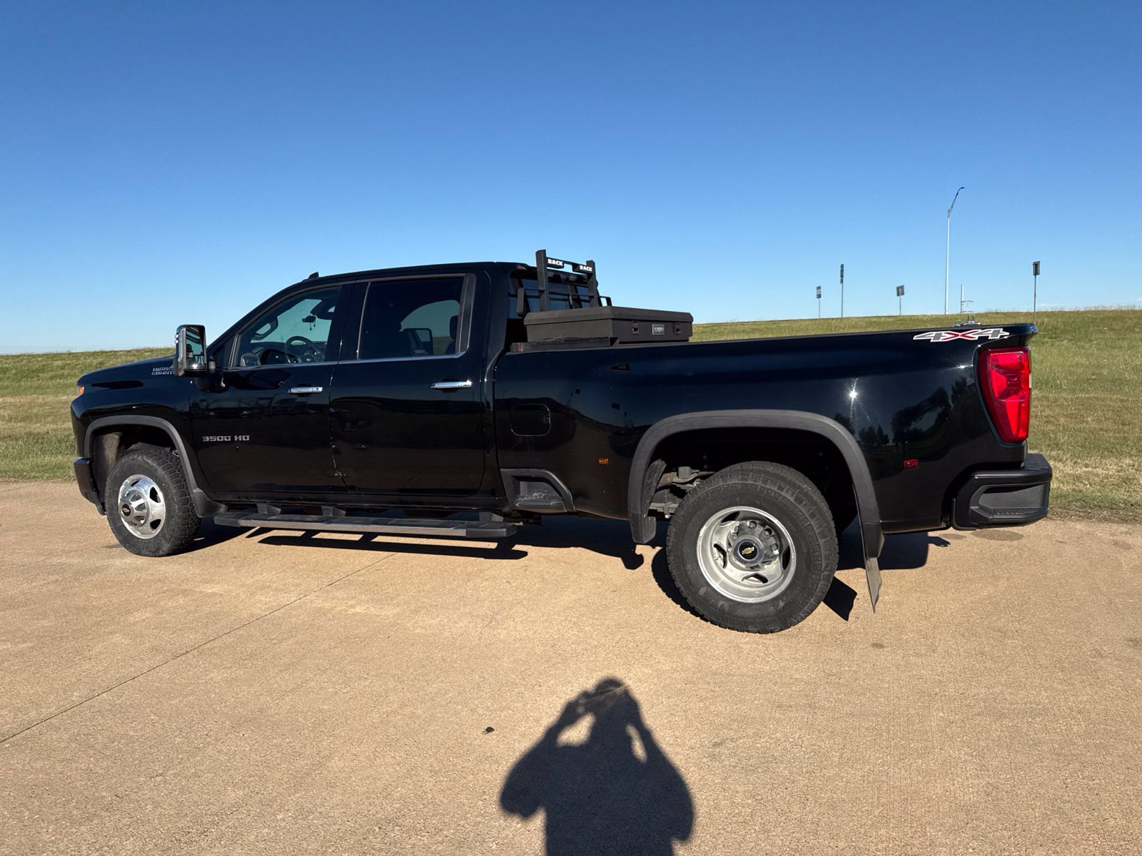 Used 2021 Chevrolet Silverado 3500 High Country AWD/4WD image 5