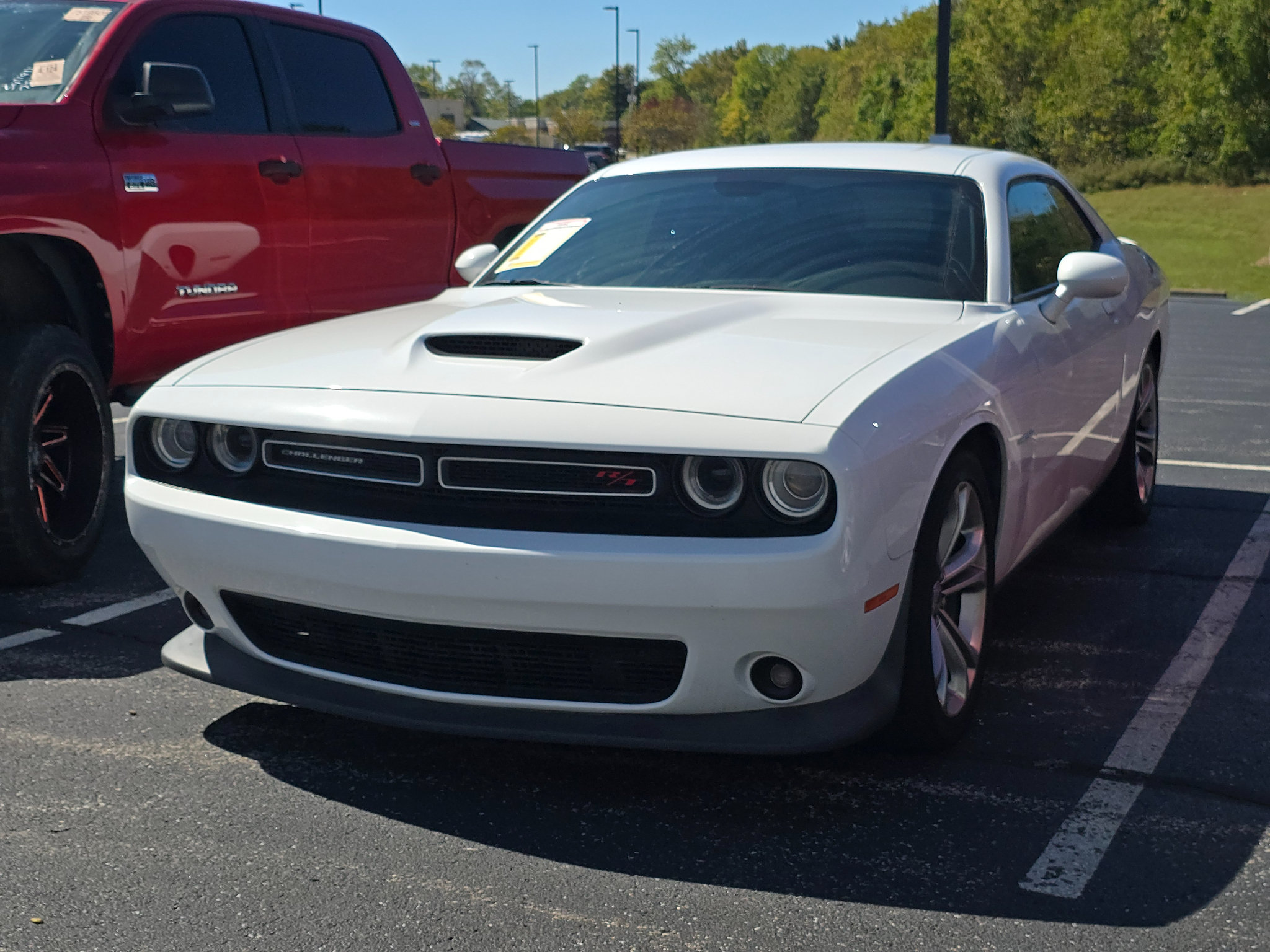 Used 2022 Dodge Challenger R/T RWD image 6