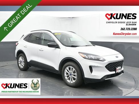 Used 2022 Ford Escape SE w/ Convenience Package image 1